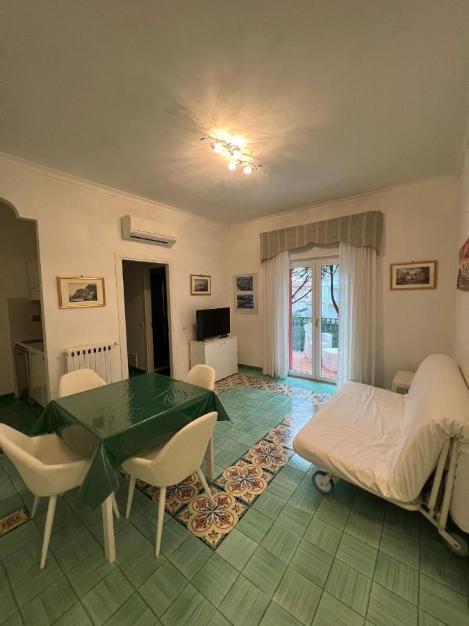 Sorrento Home E Flat Park And Pool المظهر الخارجي الصورة