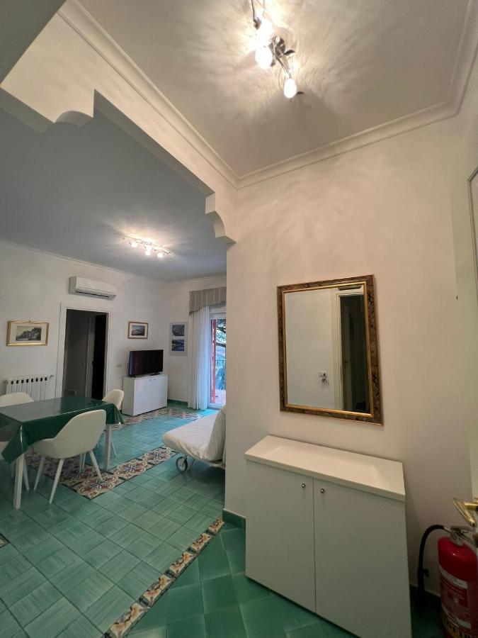 Sorrento Home E Flat Park And Pool المظهر الخارجي الصورة