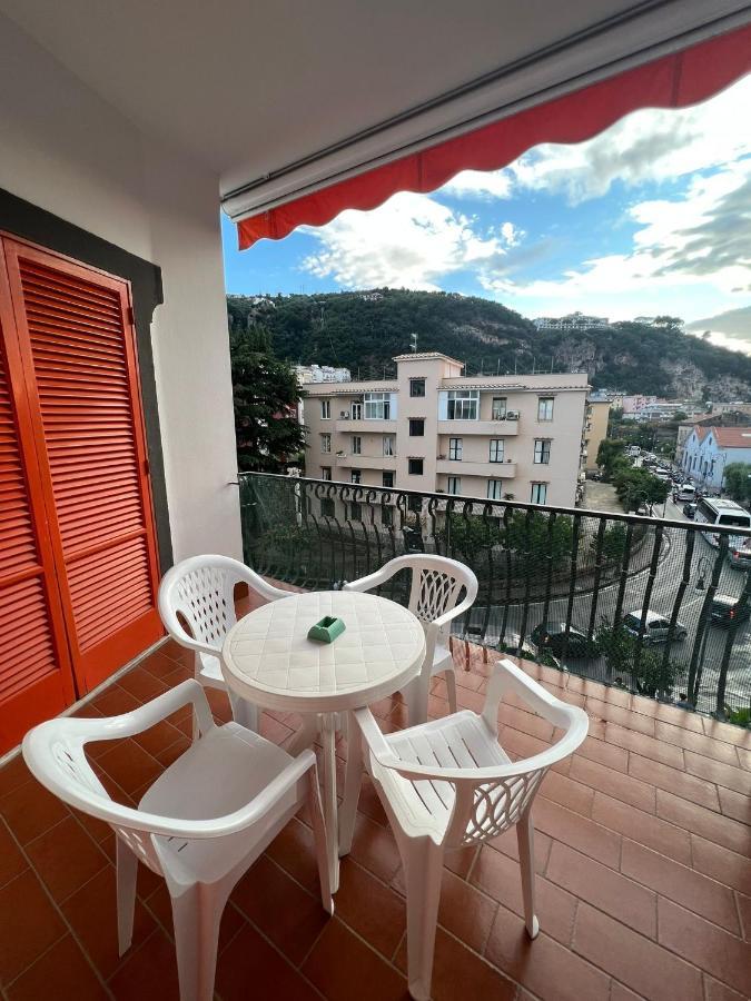 Sorrento Home E Flat Park And Pool المظهر الخارجي الصورة